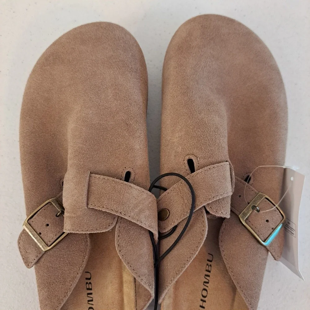 Khombu suede clogs